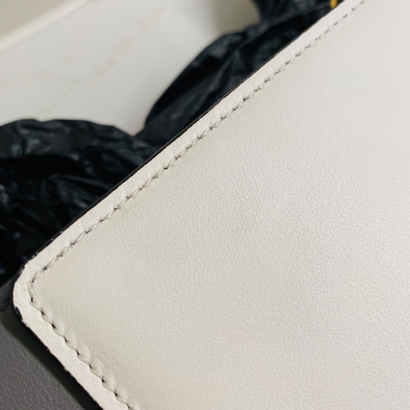 SOLD - Prada City Ribbon Bag PRISTINE Condition - Picture 4 of 8